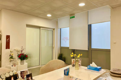 Local commercial - 160 m² - 6 pièces