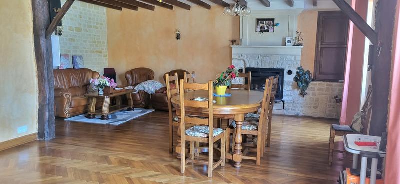 Maison ancienne - 203 m² - 7 pièces