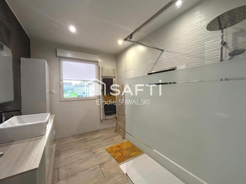 Maison de ville - 117 m² - 5 pièces