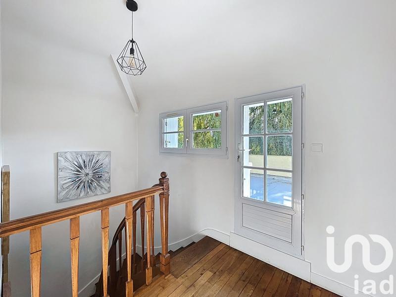 Maison - 273 m² - 10 pièces