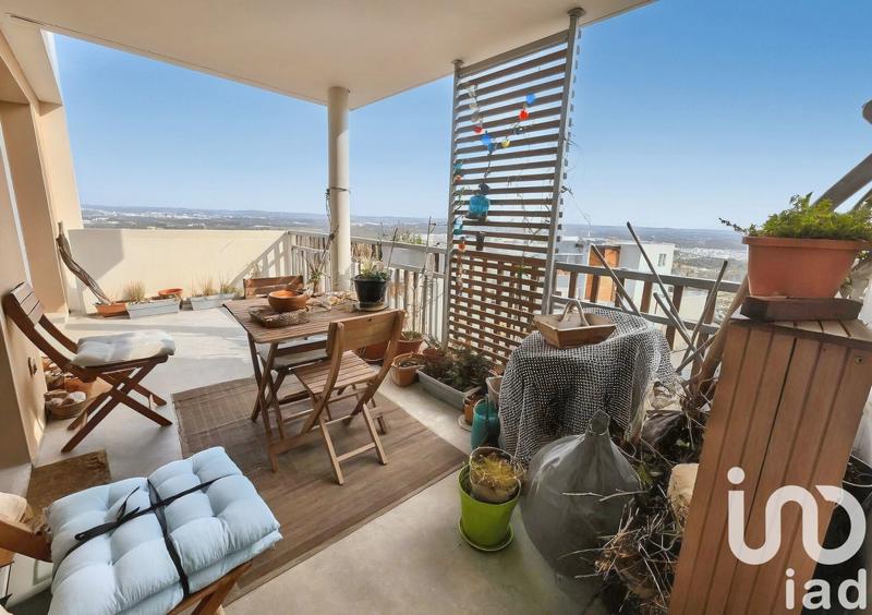 Appartement - 65 m² - 3 pièces