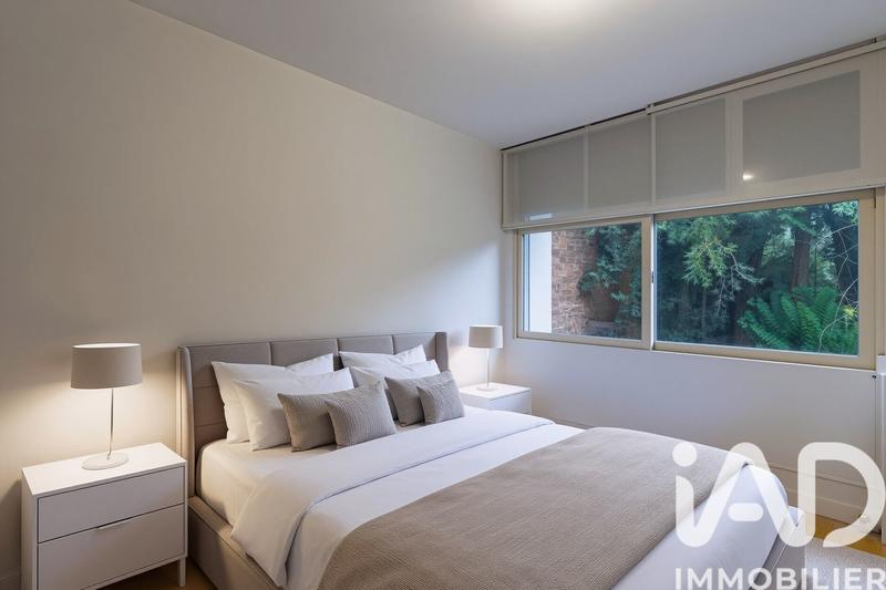 Maison - 208 m² - 8 pièces