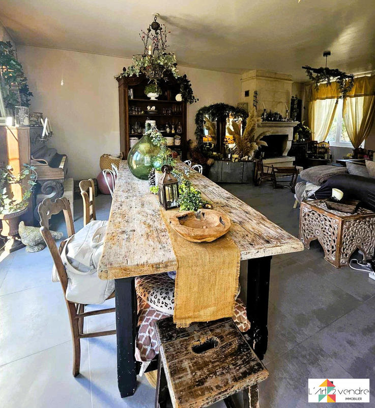 Maison - 185 m² - 6 pièces