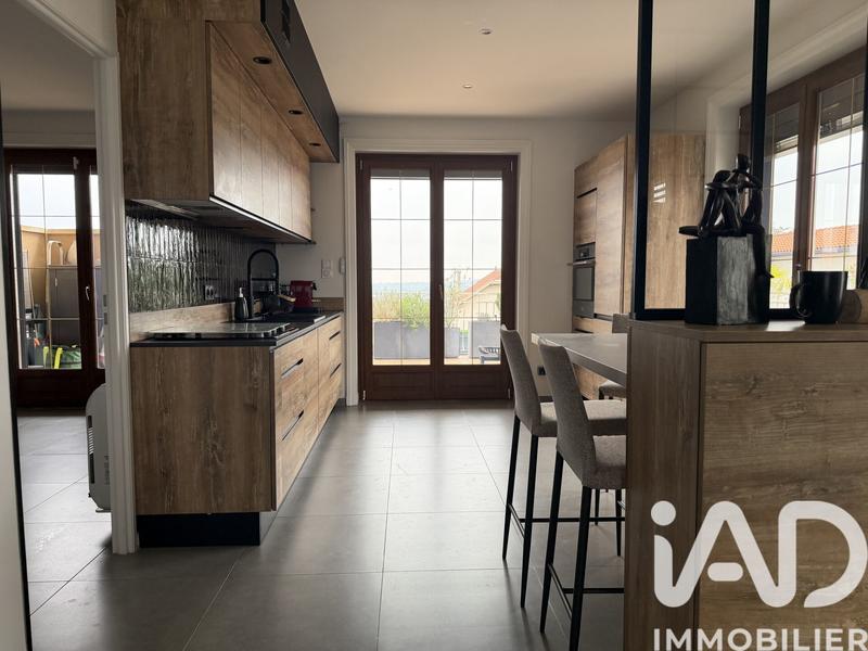 Appartement - 126 m² - 4 pièces