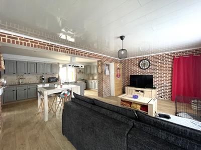 Maison - 125 m² - 5 pièces