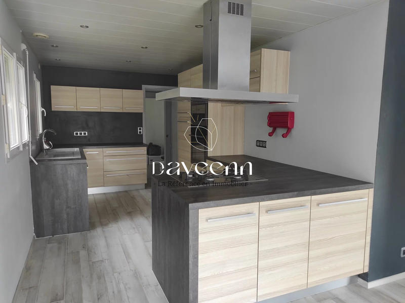 Maison - 163 m² - 7 pièces