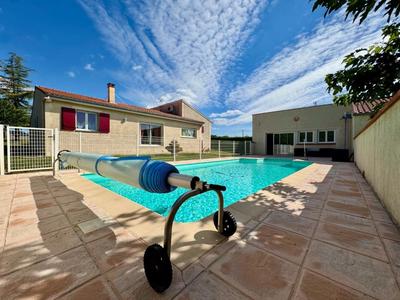 Maison - 184 m² - 7 pièces