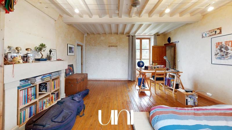 Maison - 228 m² - 7 pièces