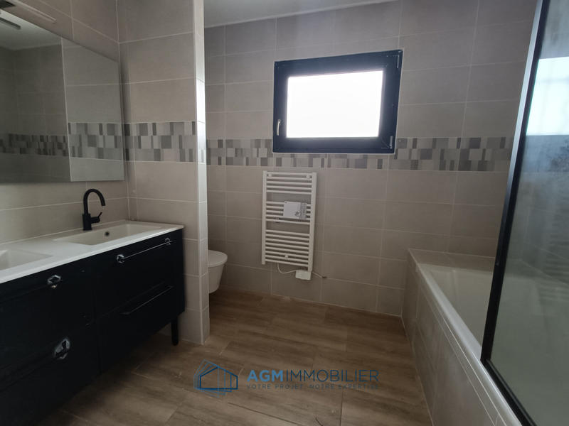 Villa - 117 m² - 5 pièces