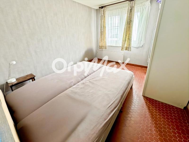 Appartement - 75 m² - 3 pièces