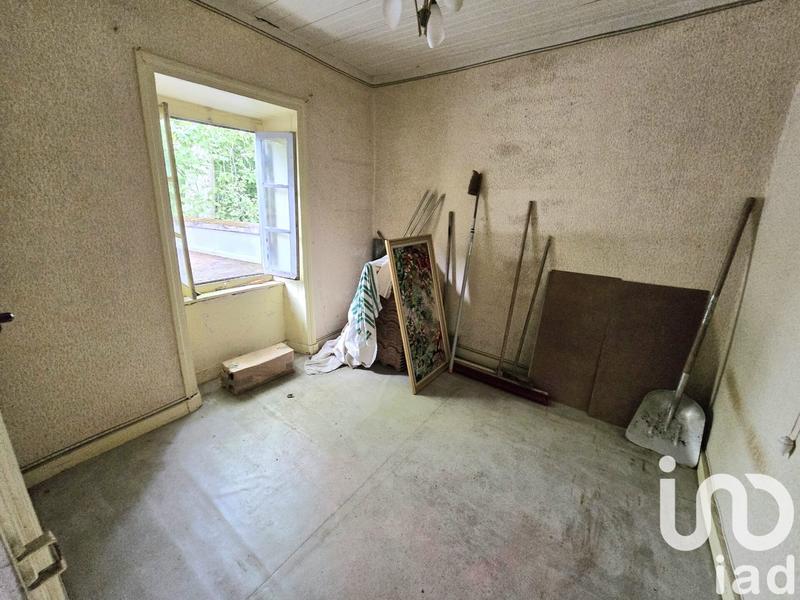 Maison - 200 m² - 8 pièces