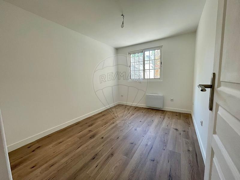 Maison - 180 m² - 7 pièces