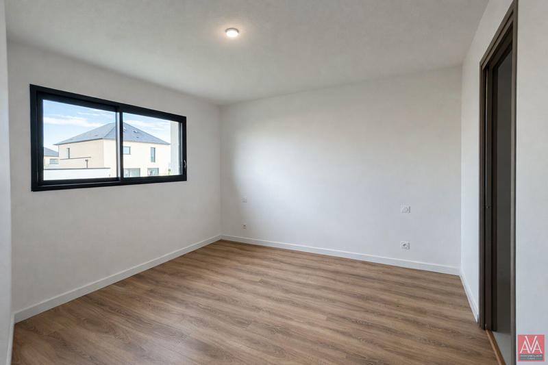 Maison - 148 m² - 5 pièces