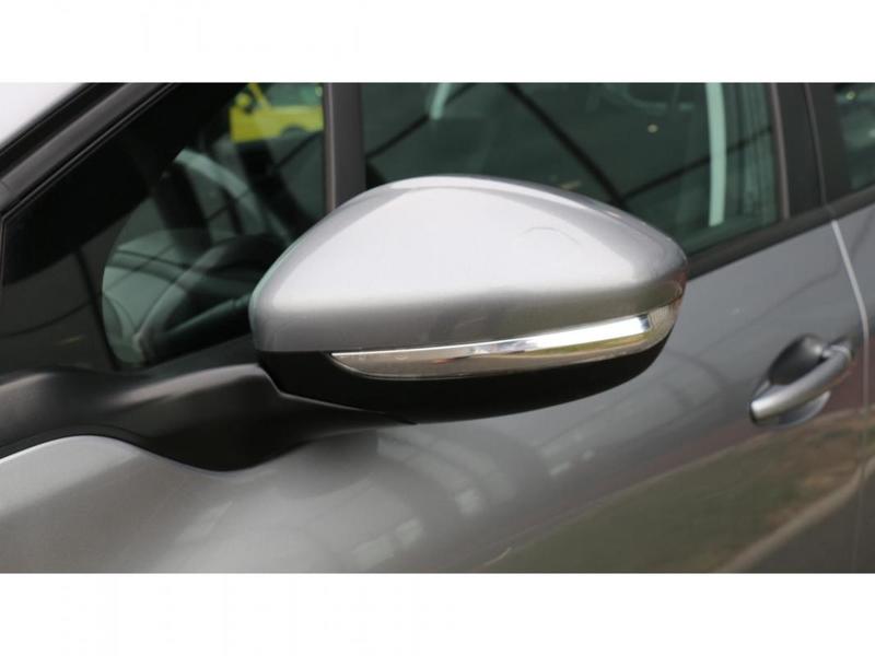Peugeot 208 1.2i PureTech 12v s&amp;S - 82 Berline Active Phase 2