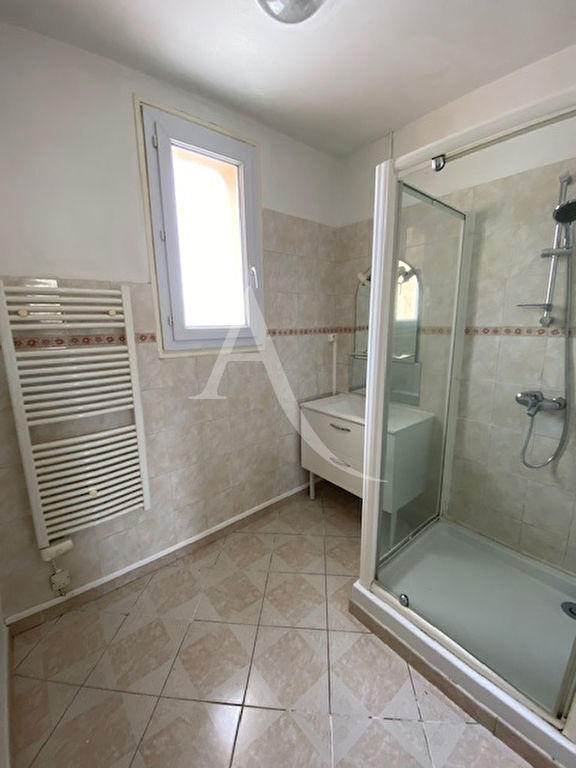 Maison - 57 m² - 3 pièces