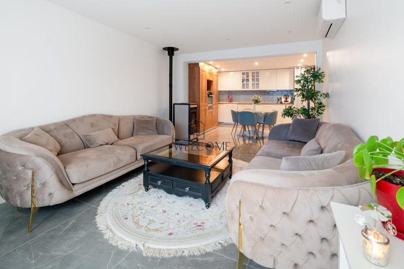 Duplex - 96 m² - 5 pièces