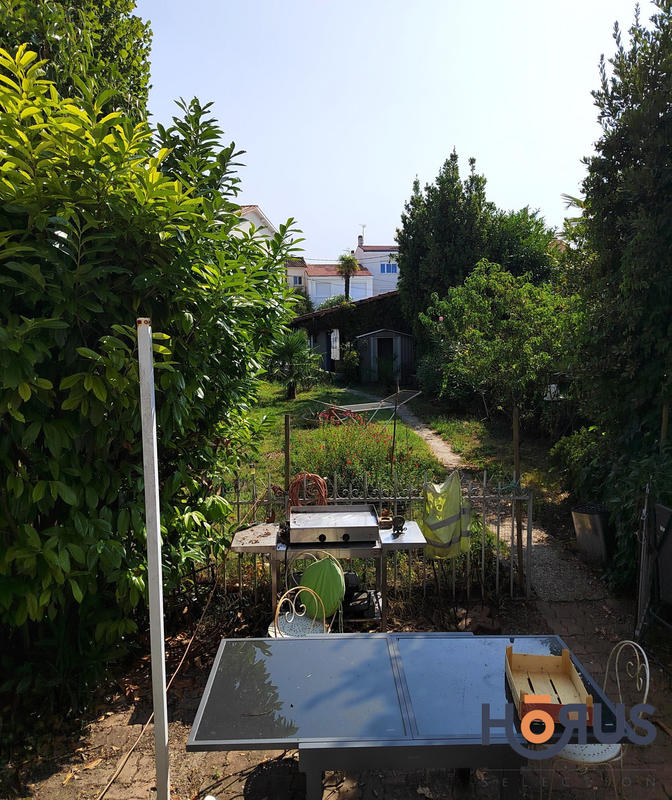 Viager - Maison - 163 m² - 6 pièces