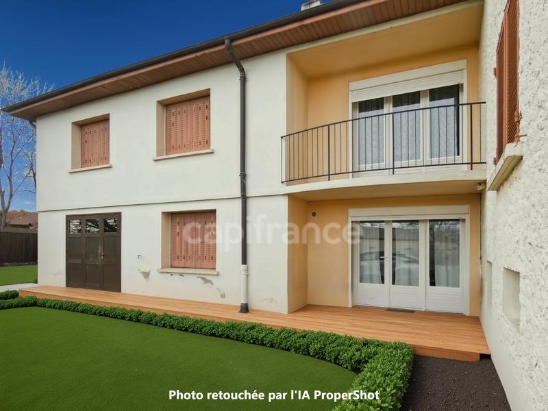 Maison - 174 m² - 7 pièces