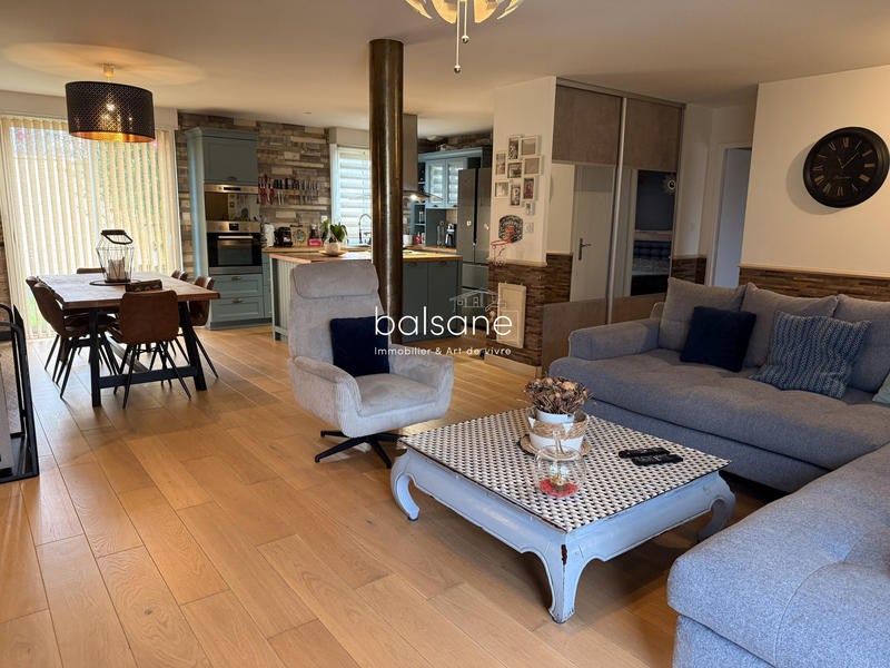 Maison - 125 m² - 6 pièces