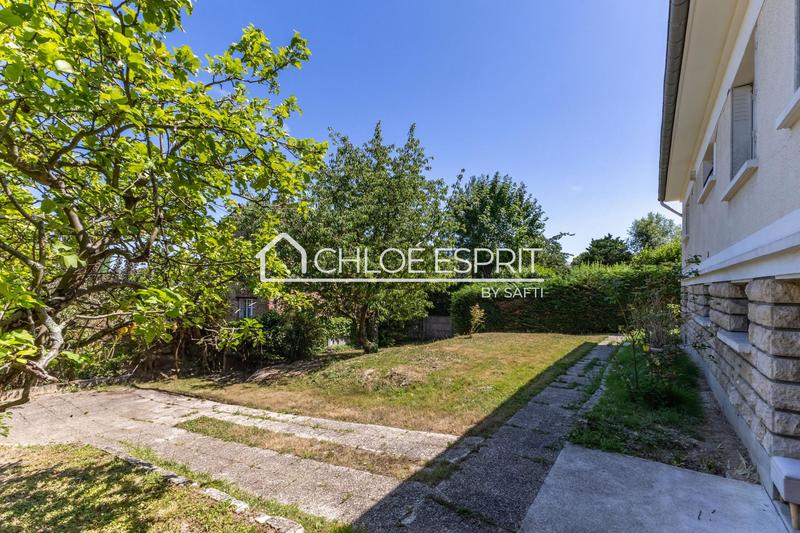 Maison - 167 m² - 10 pièces