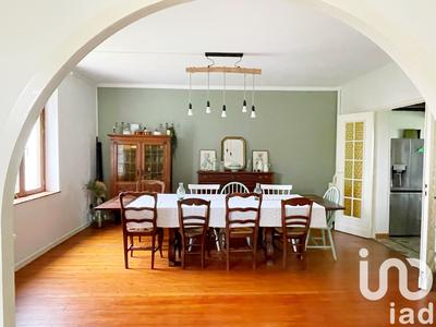 Maison - 145 m² - 6 pièces