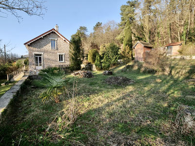 Maison - 105 m² - 4 pièces