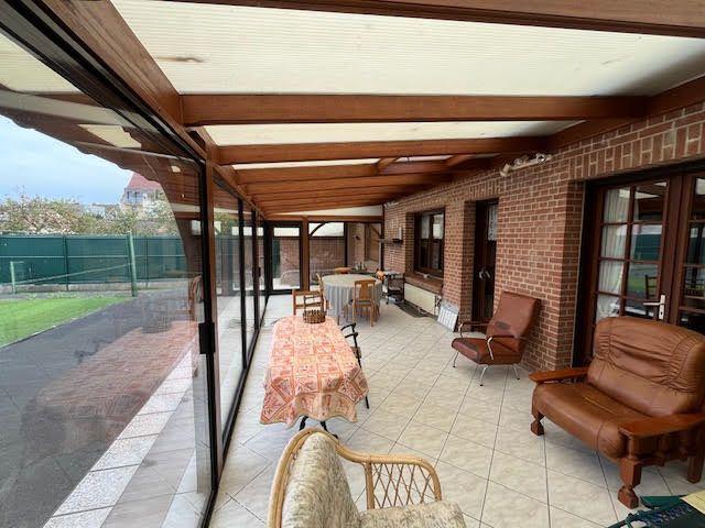 Maison - 259 m² - 5 pièces