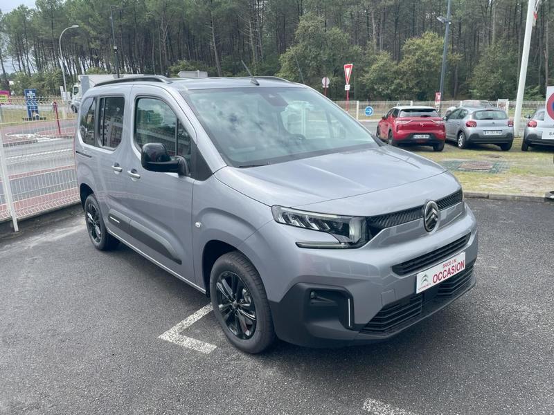 Citroën Berlingo Boite Automatique Bluehdi 130 s&amp;S Eat8 - Nouveau Taille m en 5 places Constructeur Neuf Disponible septembre Rifter Partner Kangoo