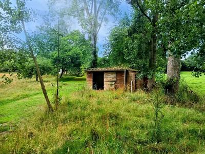 Maison - 185 m² - 9 pièces