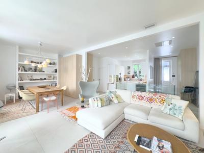 Appartement - 125 m² - 5 pièces