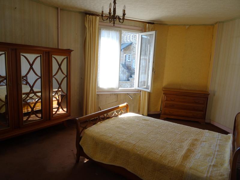 Maison - 125 m² - 7 pièces