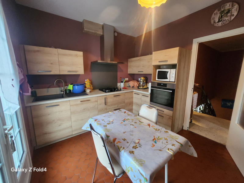 Maison - 164 m² - 8 pièces