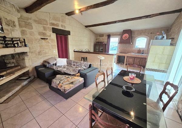 Maison en pierre - 76 m² - 3 pièces