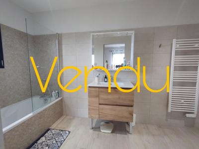 Propriété - 120 m² - 4 pièces