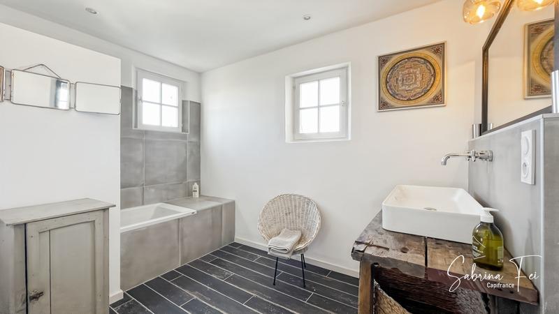 Maison - 115 m² - 5 pièces