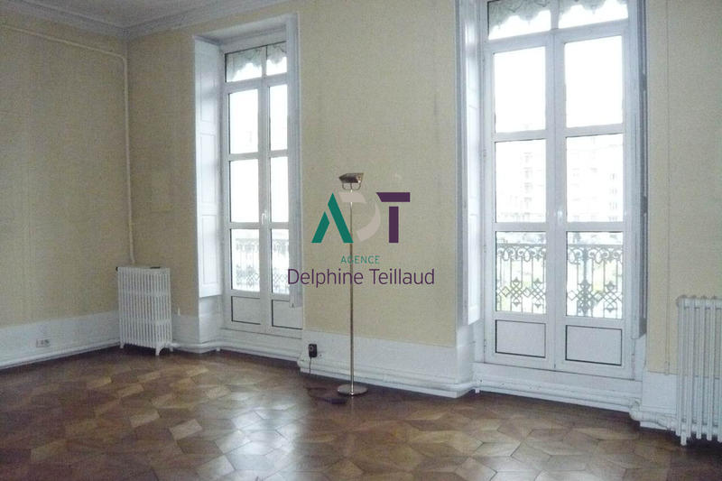 Appartement - 174 m² - 5 pièces