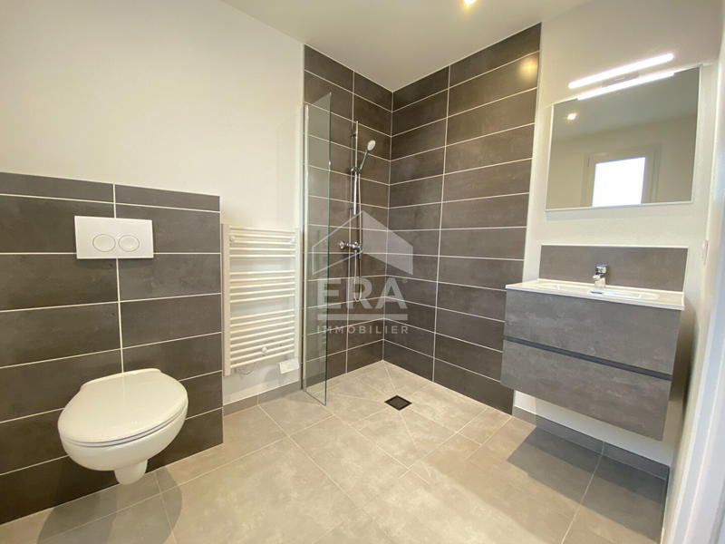 Villa - 99 m² - 5 pièces