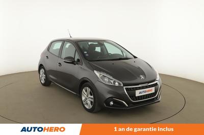 Peugeot 208 1.2 PureTech Signature 5p 82 ch