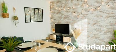 Chambre - 11 m² - 1 pièce