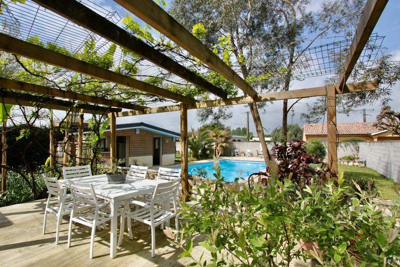 Maison - 175 m² - 9 pièces