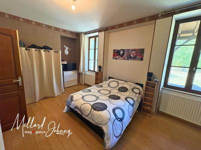 Maison de campagne - 220 m² - 8 pièces