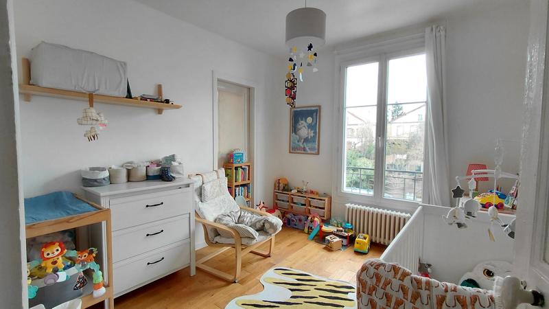 Appartement - 83 m² - 5 pièces