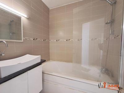Appartement - 81 m² - 4 pièces