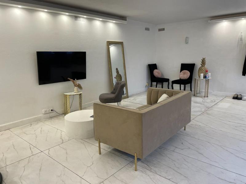 Immeuble - 138 m² - 2 pièces