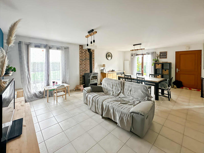 Maison - 102 m² - 5 pièces