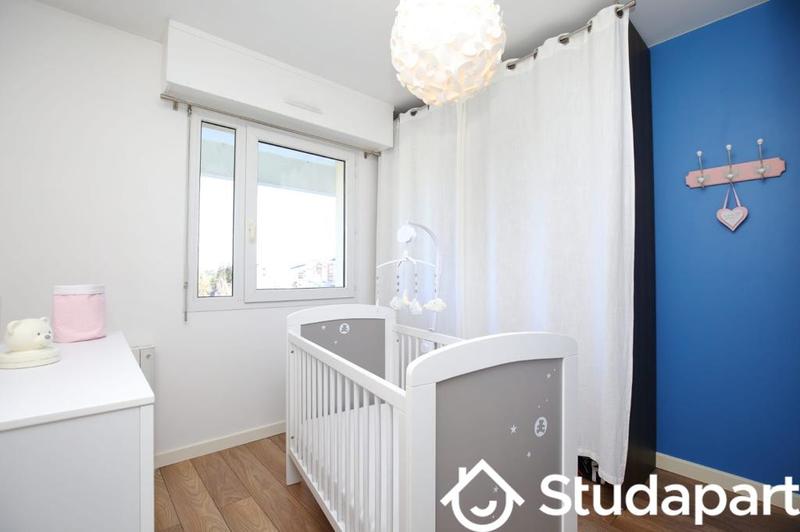 Appartement - 81 m² - 3 pièces