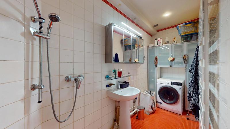 Maison - 111 m² - 4 pièces