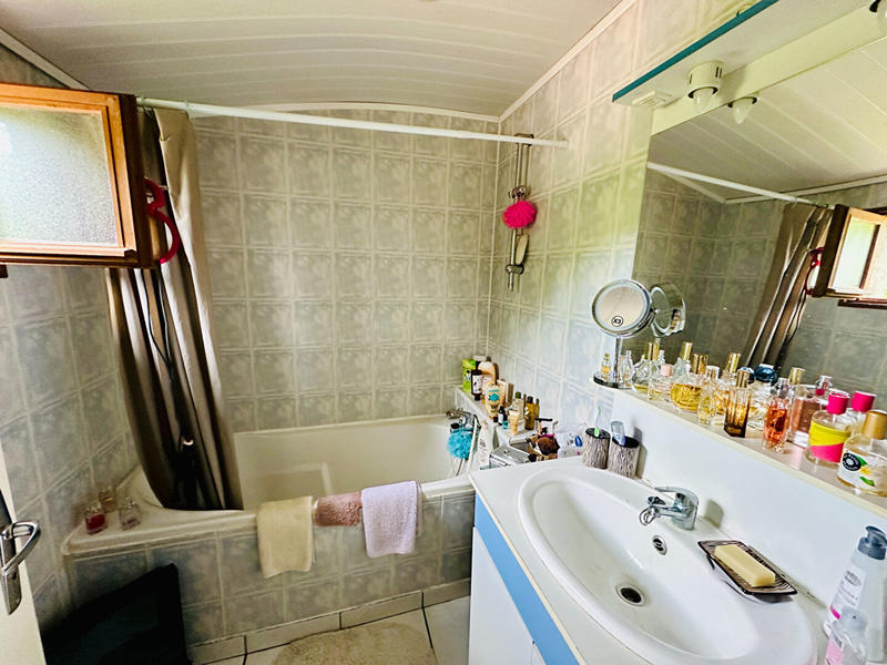 Immeuble - 3 pièces