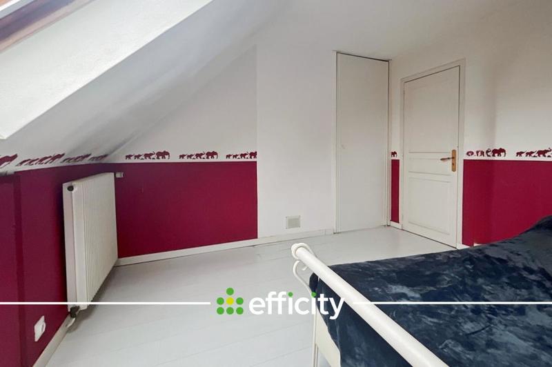 Maison traditionnelle - 110 m² - 6 pièces