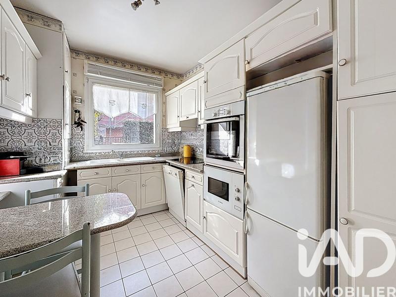 Appartement - 95 m² - 5 pièces